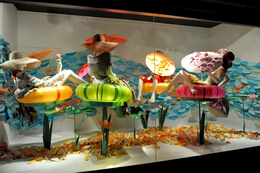 Сюжетные витрины