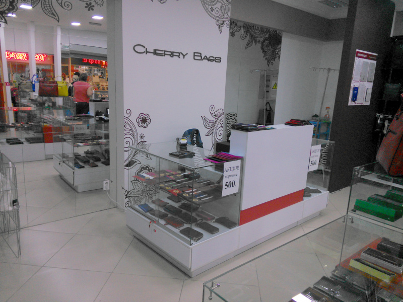 Отдел кожгалантереи "Cherry bags" | Производство и сборка торгового оборудования